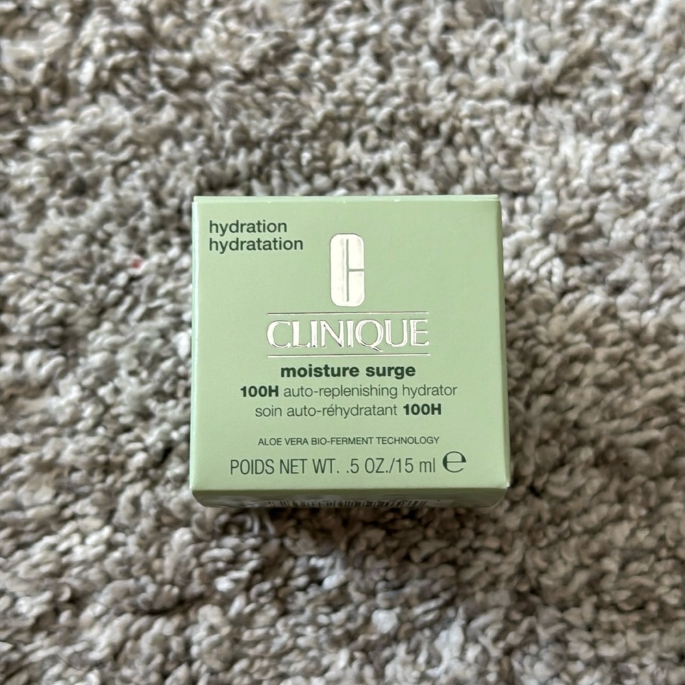 Clinique Moisture Surge Hydrator